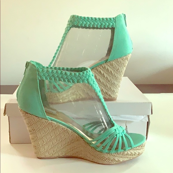 Steve Madden Shoes - Steve Madden mint green wedges